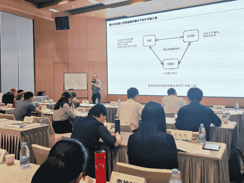 欢迎浏览: ANSYS CFX 离心式压缩机建模及网格划分